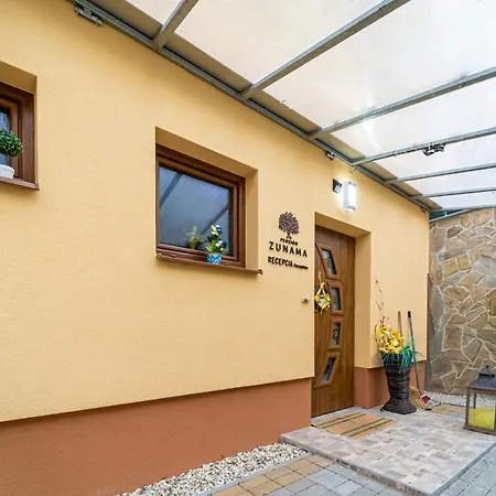 Zunama Pensionat 3*